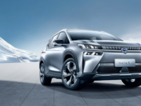 广汽新能源埃安品牌旗下的第三款车型埃安V正式开启预售