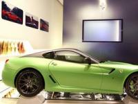 法拉利通过在上海上海世博会意大利馆展出HY-KERS实验室车辆