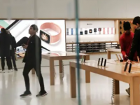 苹果将​​在美国重新开设数十家商店