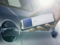新的Apple CarKey iPhone功能将在BMW车型上首次亮相