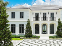 棕榈滩北端的房屋在上市仅两个月后就以创纪录的1236.5万美元的价格售出