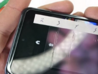 三星Galaxy Z Flip的耐用性经过测试 显示划痕像塑料一样