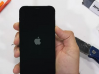 iPhone 12 Pro耐久性测试视频显示它可以承受意外跌落