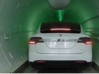 埃隆马斯克在拉斯维加斯附近开通了一条高速隧道